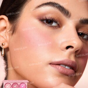 پالت رژگونه Floral شیگلم رنگ Blushing Bouquet