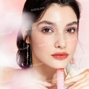 رژلب شیگلم شاین Mirror Kiss رنگ Plot Twist
