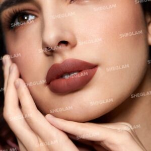 رژلب مایع مات شیگلم رنگ Maven