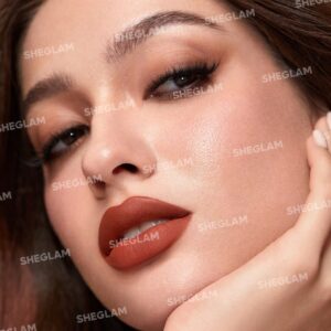 رژلب مایع مات شیگلم رنگ Sweet Poison