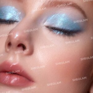 سایه مایع دوطرفه شیگلم مدل Silk & Sparkle رنگ Sky