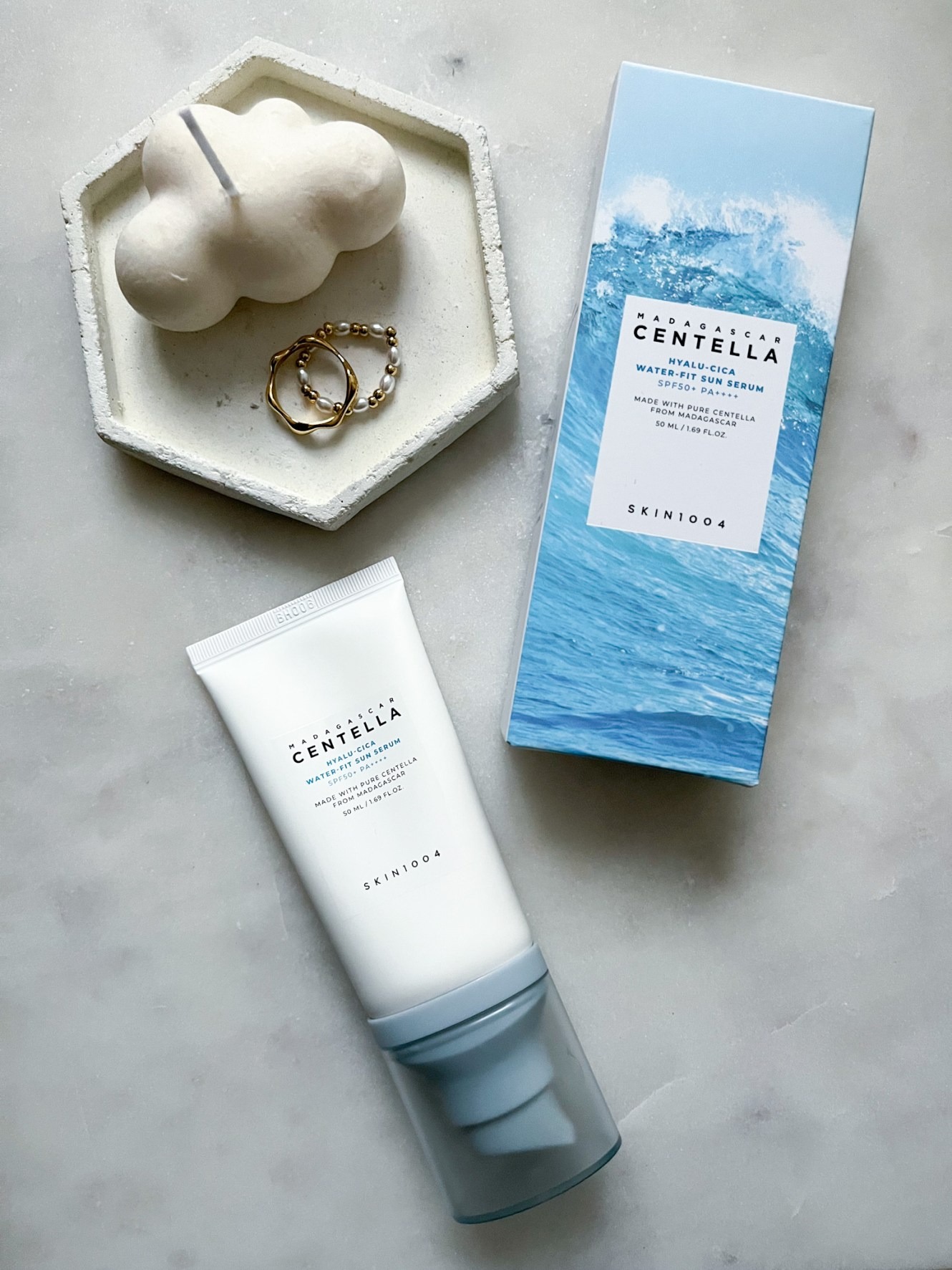 ضد آفتاب کرمی سنتلا 50 گرمی Hyalu 4 ضد آفتاب کرمی سنتلا 50 گرمی Hyalu - Image 4