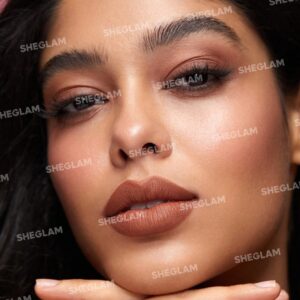 رژلب جامد مات شیگلم sheglam مدل Matte Allure رنگ Room Wit... 8 Matte Allure Lipstick Room With A View 4 رژلب جامد مات شیگلم sheglam مدل Matte Allure رنگ Room Wit...