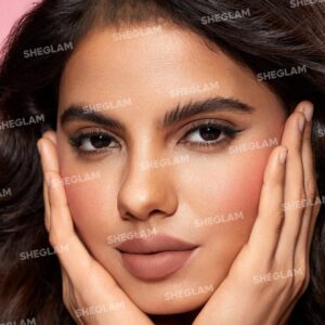 رژلب مایع مات شیگلم Matte Allure رنگ Vetiver - خرید و برر... 8 Matte Allure Liquid Lipstick Vetiver 4 رژلب مایع مات شیگلم Matte Allure رنگ Vetiver - خرید و برر...